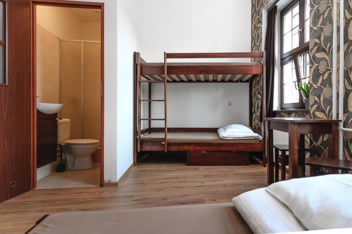 Moho E Hostel 弗罗茨瓦夫 外观 照片
